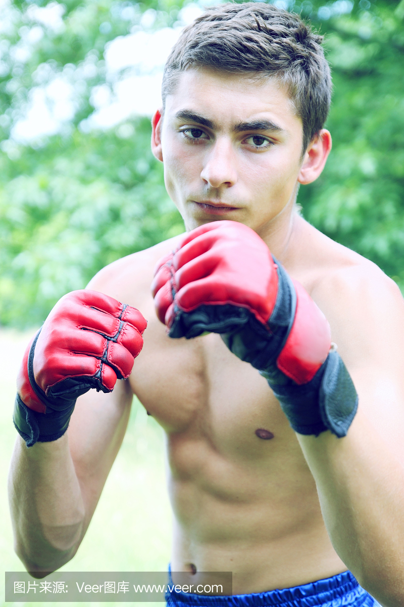 跆博健身操,搏击健身操,搏击健身拳,踢腿拳击