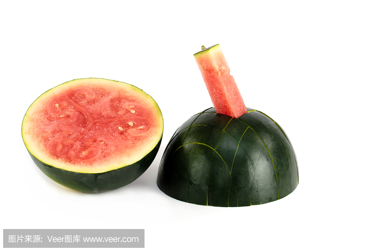 西瓜汁减半,切成孤立的白色背景上的手指