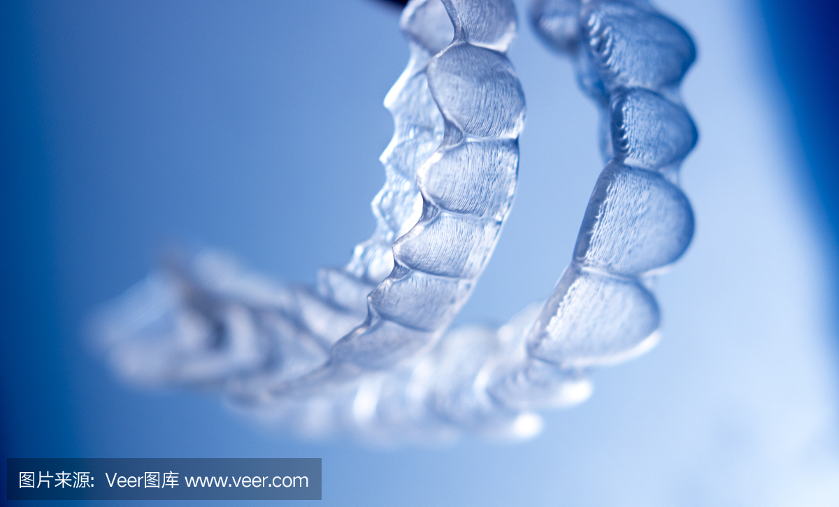 隐形矫治,隐形牙箍,隐形矫正,隐适美