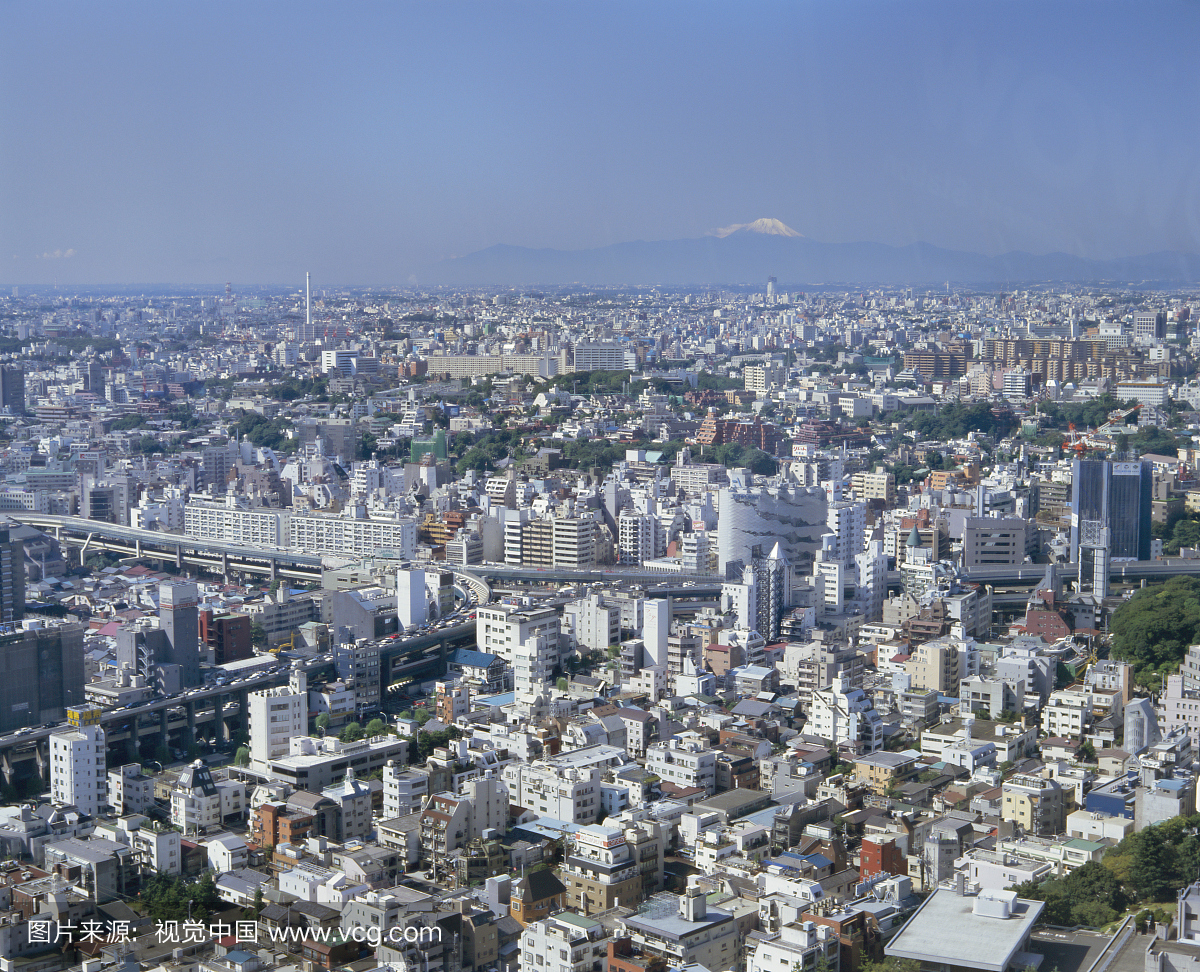 距离富士山的城市天际线,东京本州,日本,亚洲