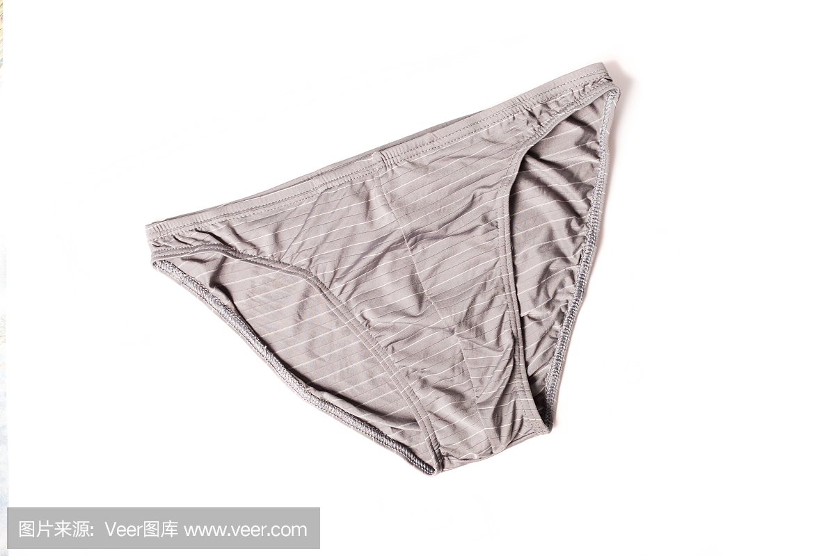 男性新的内裤或软件被隔绝在白色背景上