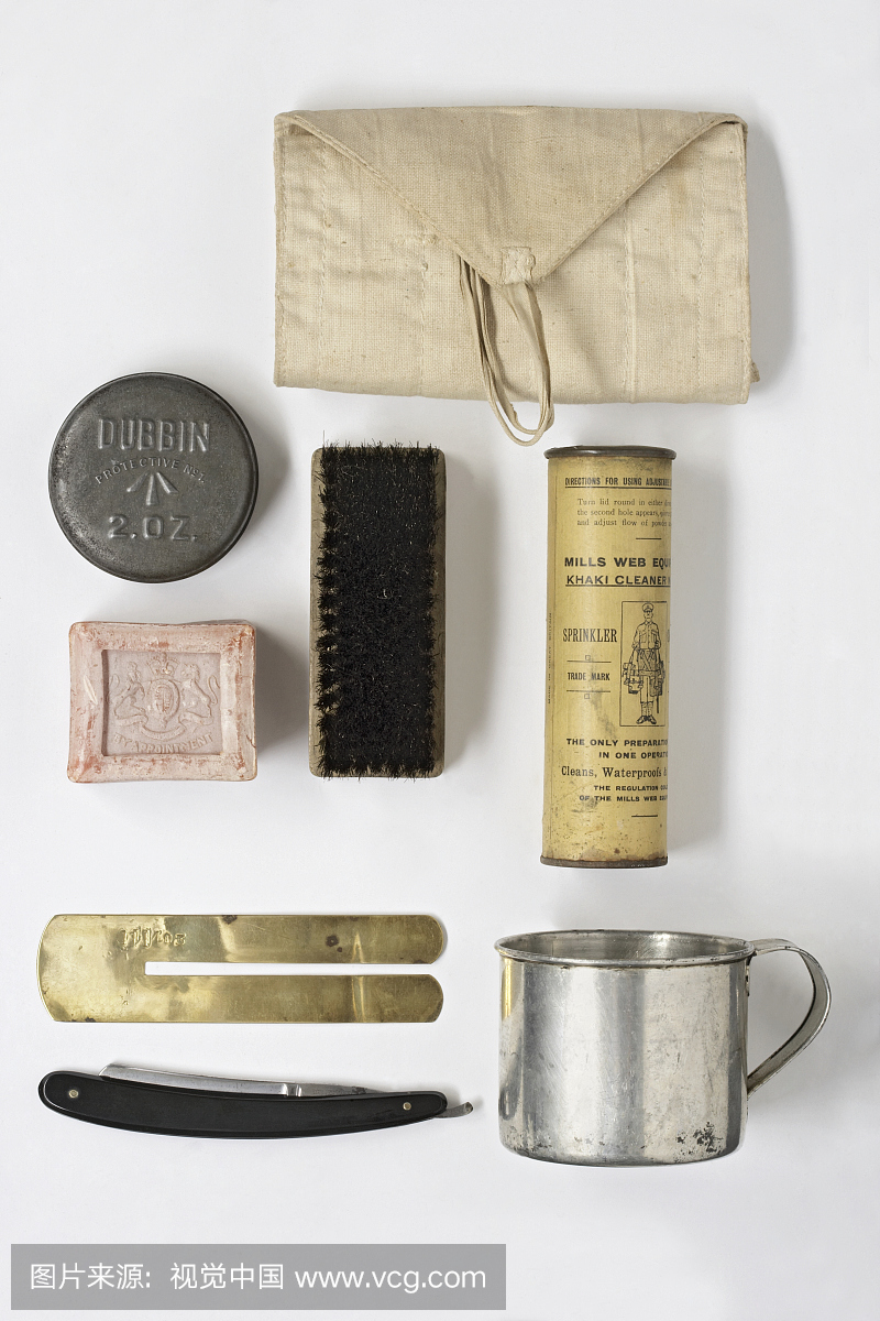 英国陆军在第一次世界大战期间携带的个人卫生