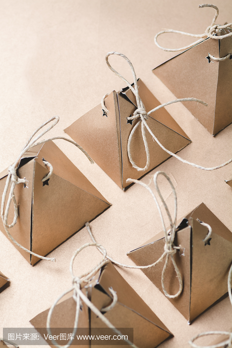 可回收材料,可回收,折纸工艺,工艺品折纸工艺品