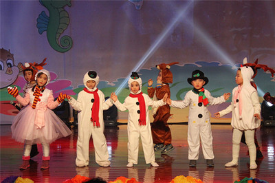 幼儿园元旦晚会英语节目创意 幼儿园联欢会节目