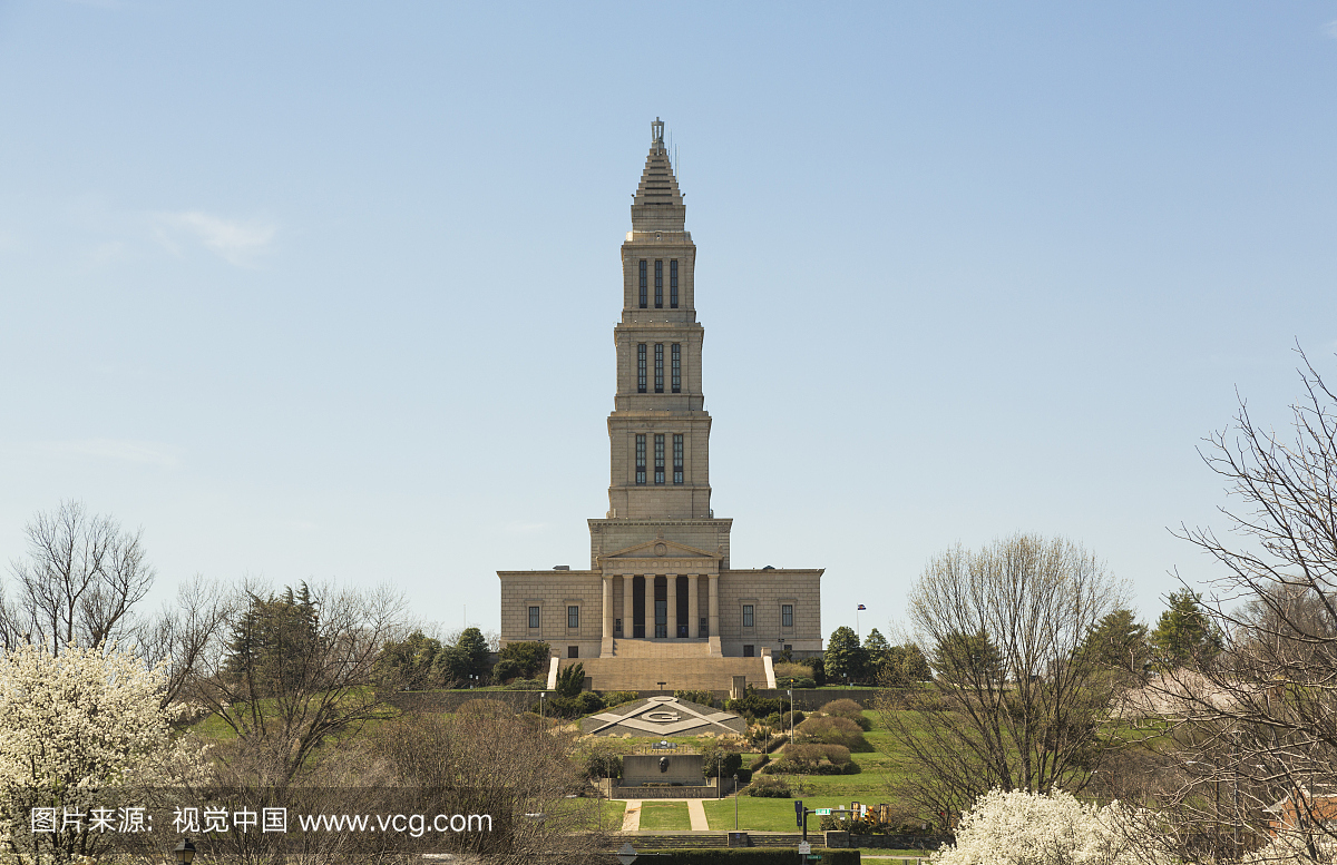 onic Temple and memorial tower in Alexandria,