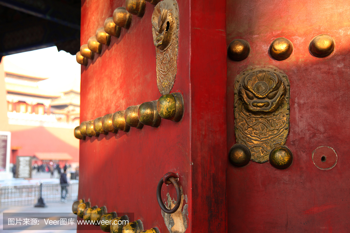 紫禁城:红门和狮门敲门