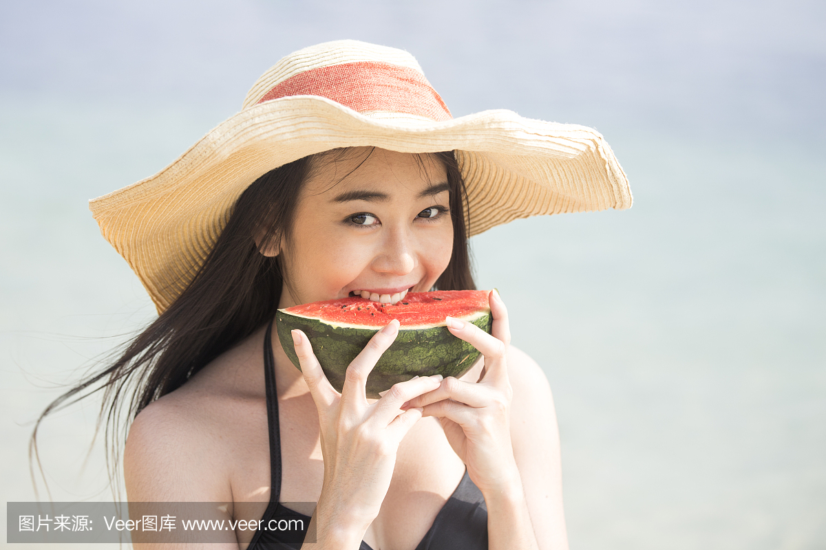 -《怪猎》玩家吐槽满形态被一击必杀 忘吃大蒜？央视停播10部荒谬抗日神剧欺凌智商！把观多当笨伯