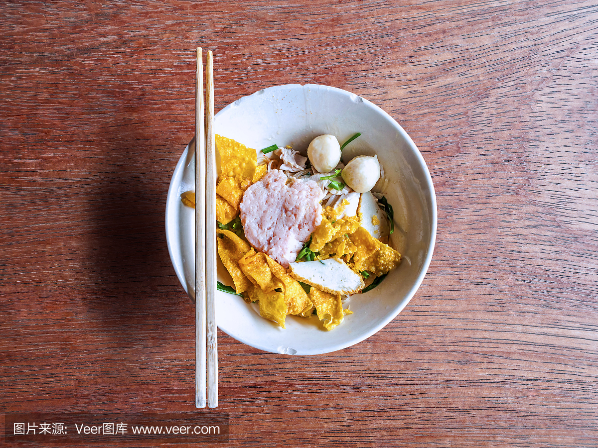 吃干面条鸭肉鸡翅和食谱一起煮吗图片