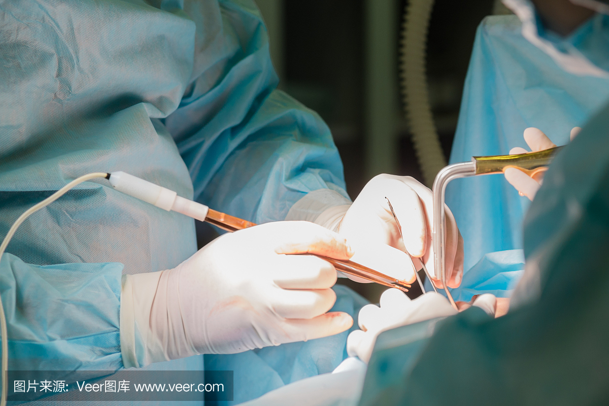 整形外科医生,整容医师,抽脂术,抽脂