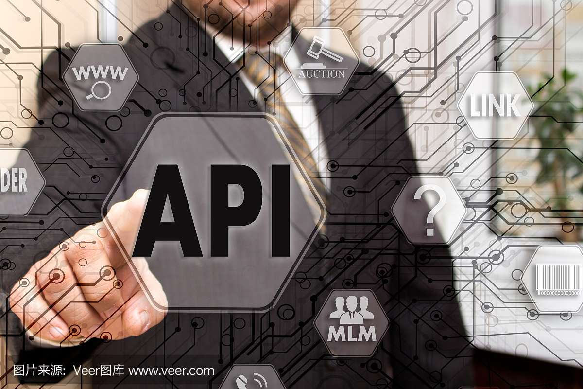 该商人在触摸屏上选择API,应用程序编程接口。