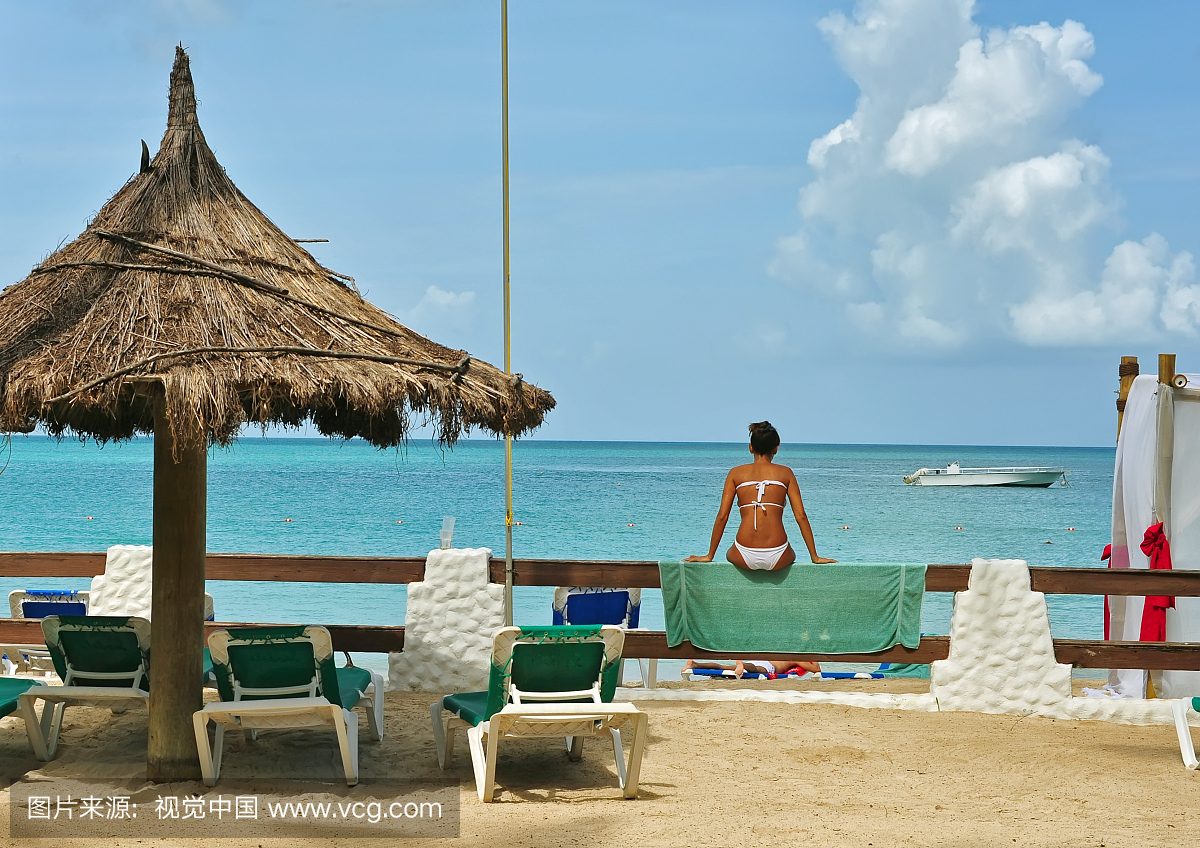 时刻单独在安提瓜