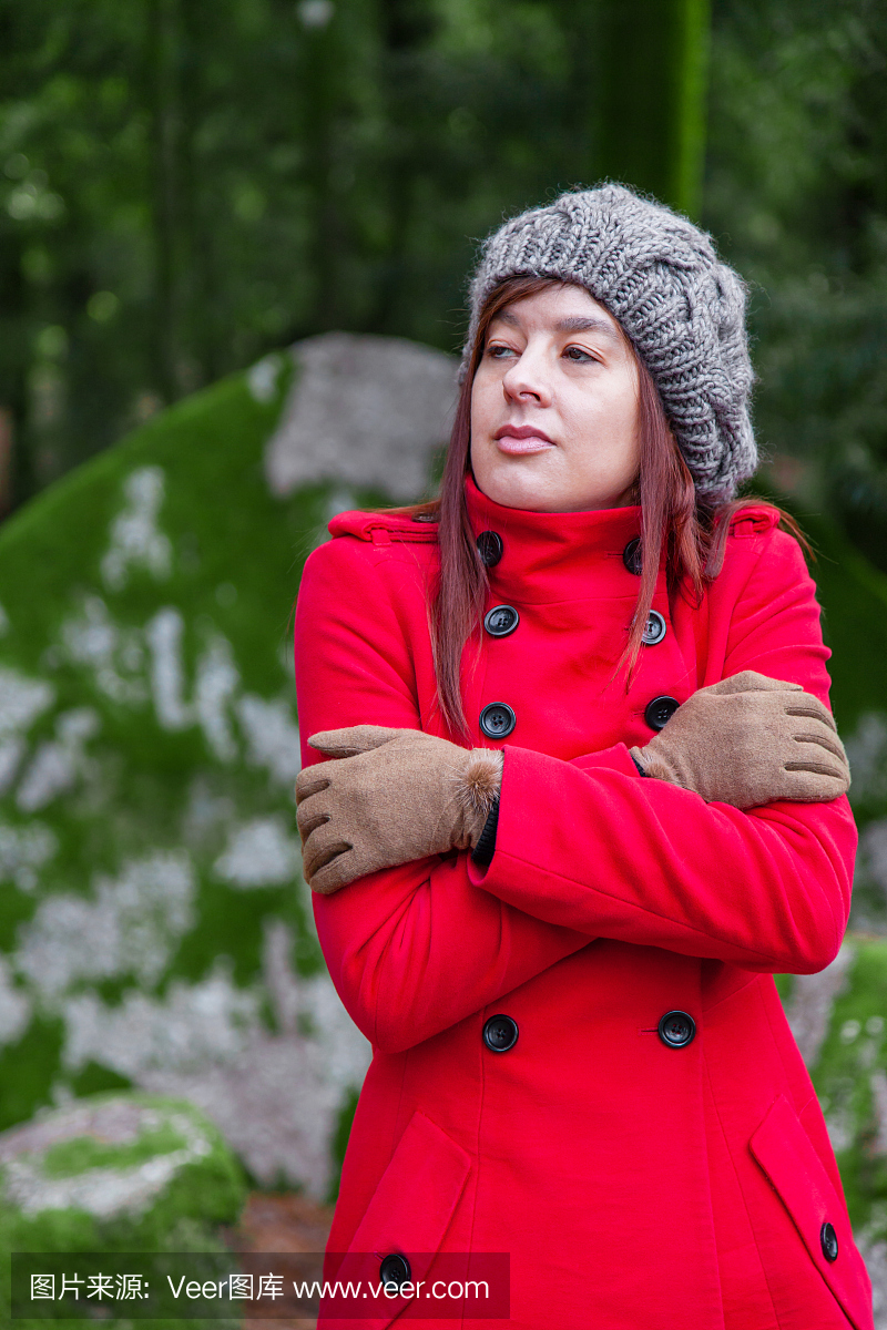 颤抖,抖动,打战,哆哆嗦嗦