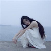 qq女生海边背影网图
