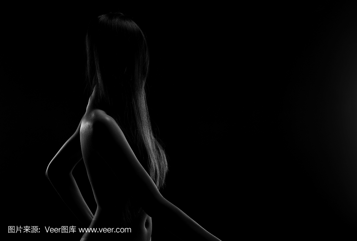 背面美丽的曲线形状女人长直发,裸照的背影