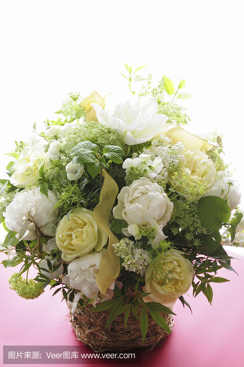 Gifts for flower arrangements