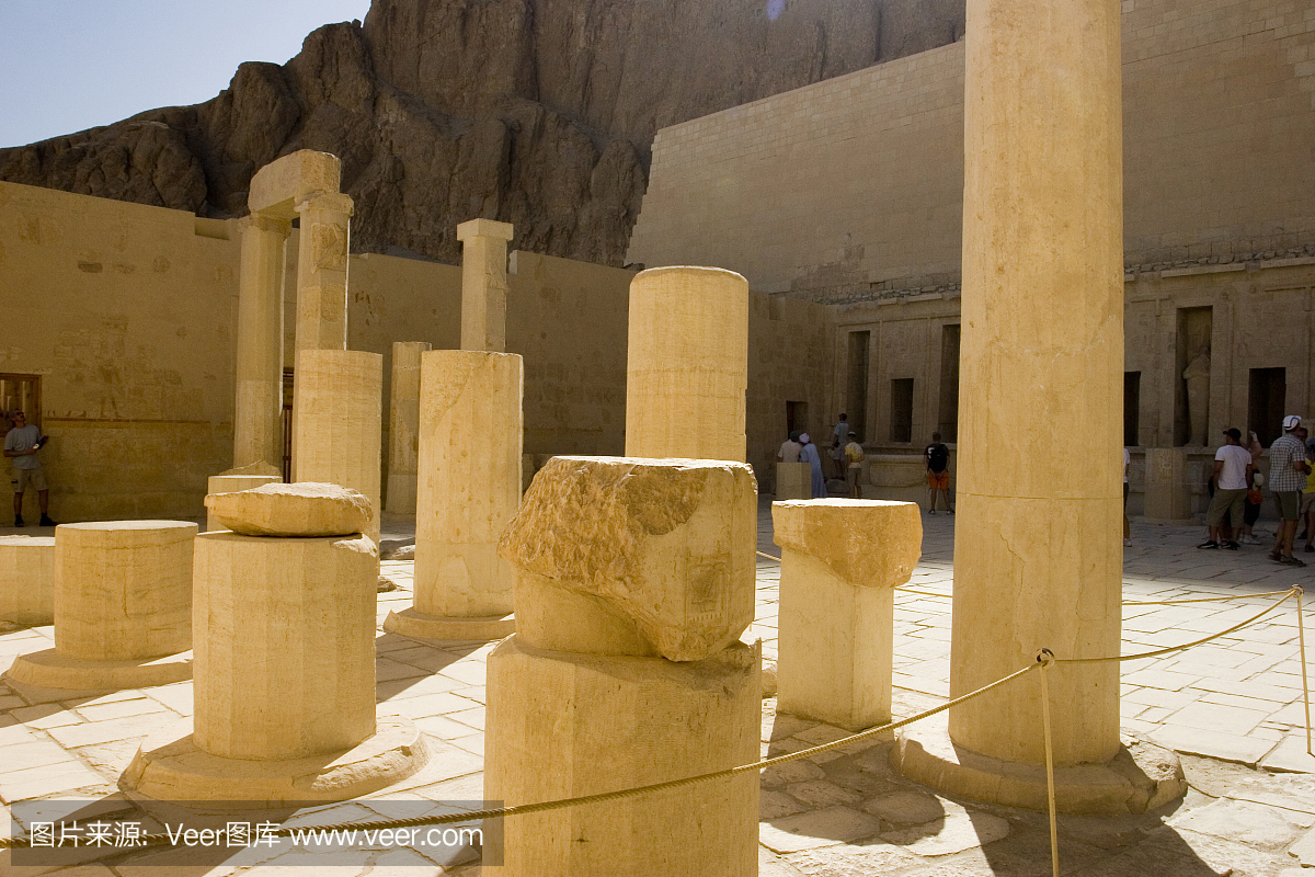 哈西帕苏神殿,哈谢普苏神殿,第三站艳后庙,哈奇