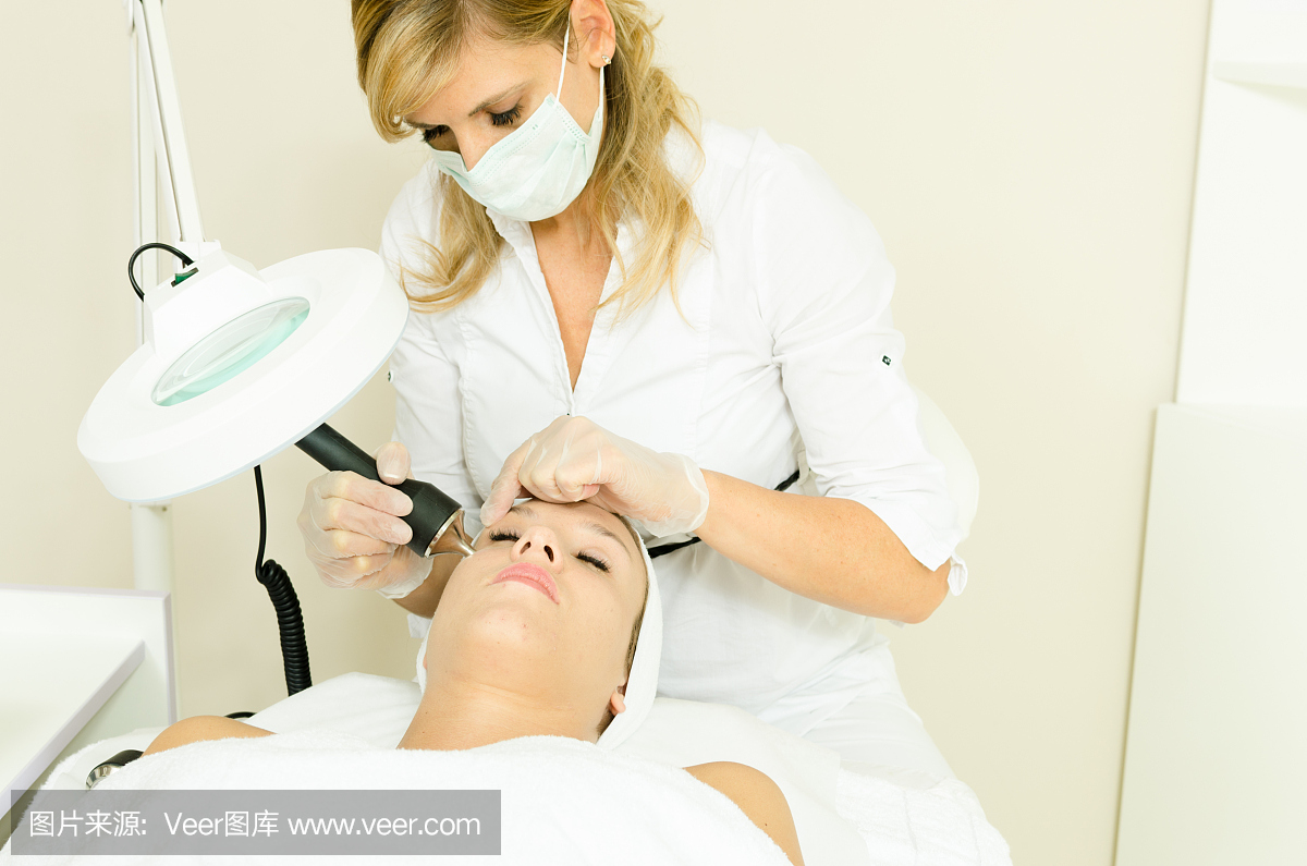 除痣,去痣,电针除痣,祛痣