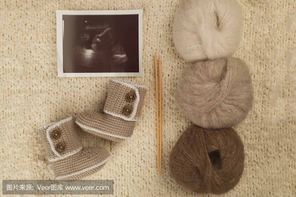 儿童鞋和婴儿胎儿的超声波用针和纱软针织背景