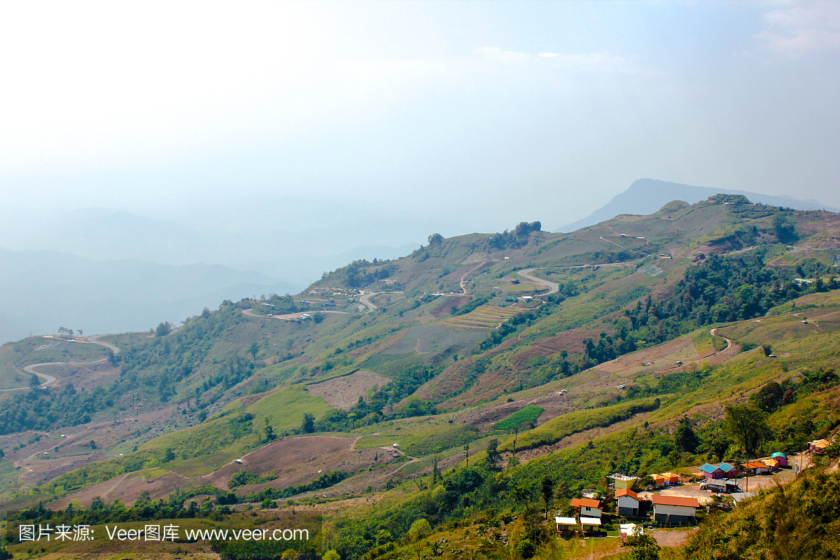 非常令人印象深刻的泰国山顶美景,美好的气氛