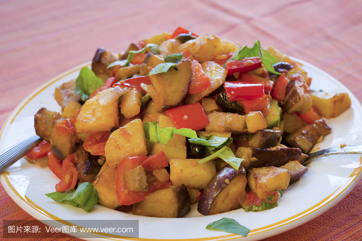 甜椒炒蛋,甜椒番茄大蒜炒蛋,胡椒煎蛋,炒蛋