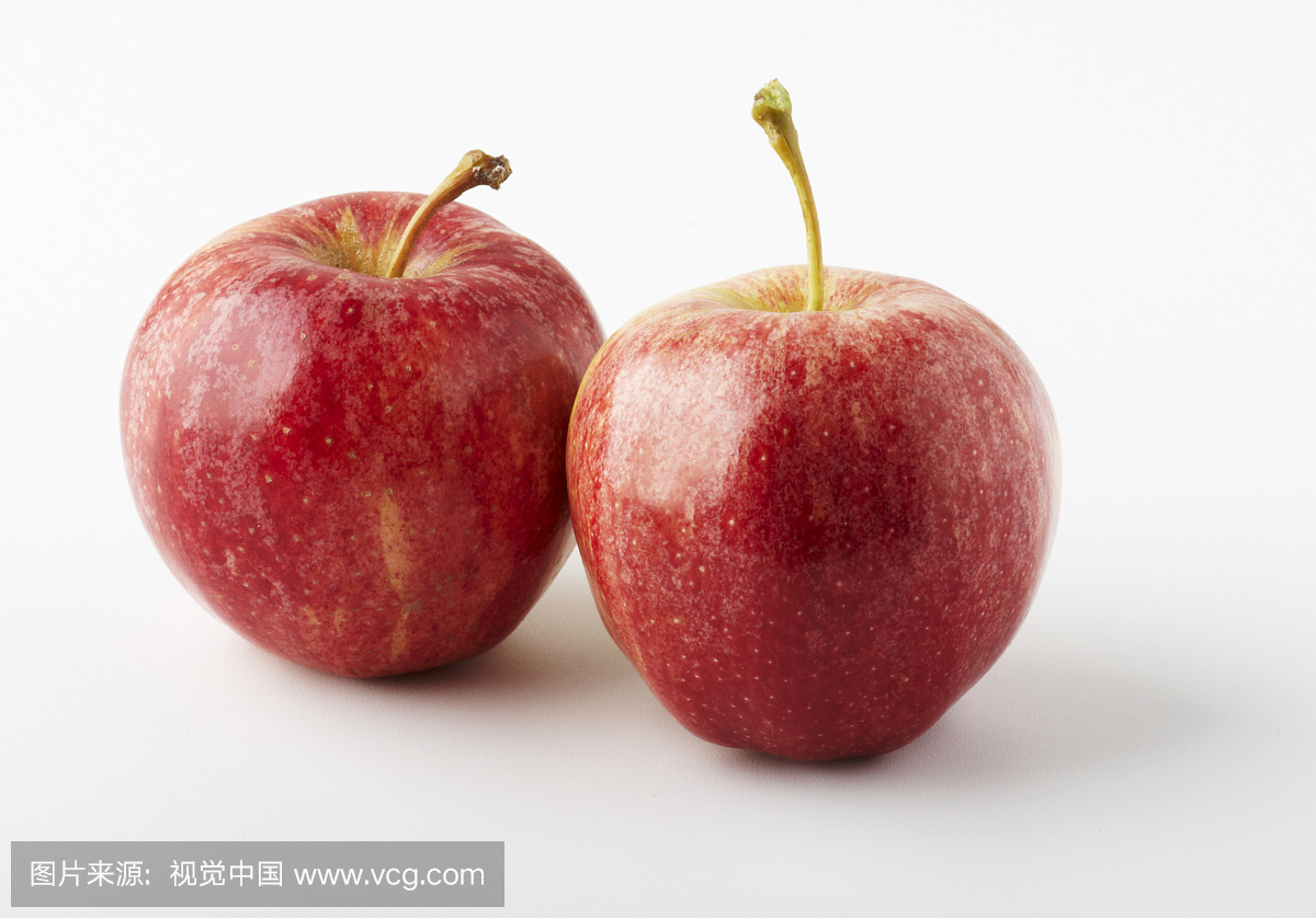 Two apples