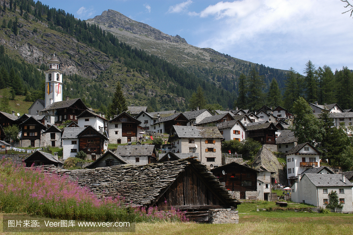 马吉亚溪谷,马奇亚山谷,马基亚山谷,马奇雅谷