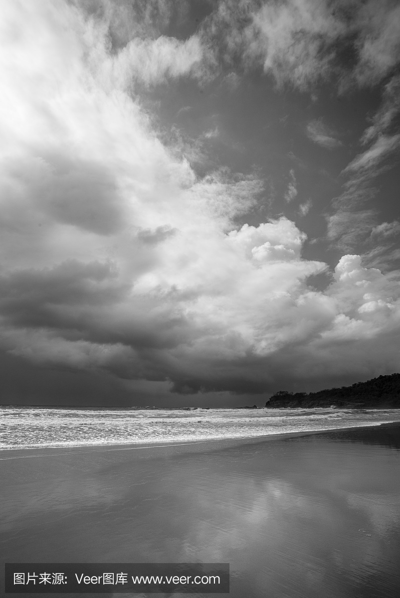 storm at Alexandria Beach, Noosa National Pa