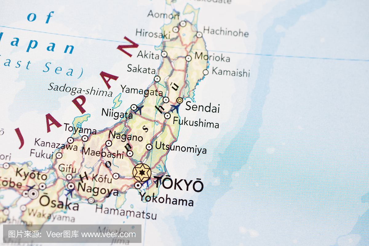 在纸张地图上关闭日本