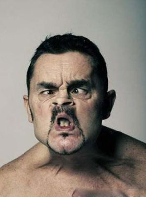 英国丑人模特超级搞笑表情图片-16kb