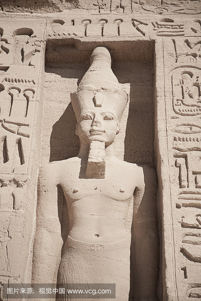 Ramesses II和他的妻子奈夫塔里Nubia,南非埃