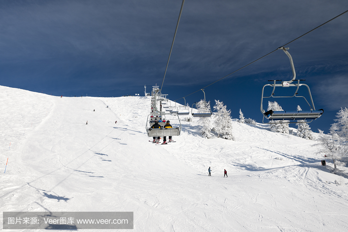 初学者学习滑雪有哪些小技巧doc百家乐官方网站-百家乐在线娱乐-百家乐平台推荐x