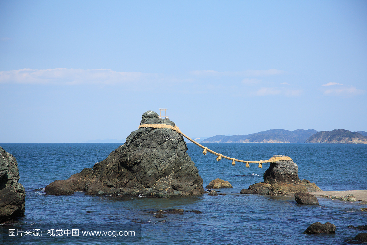 日本三重县伊势市二村的已婚夫妇岩石