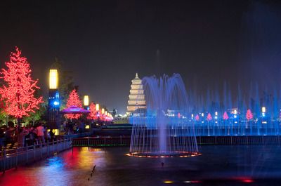 西安大雁塔音乐喷泉时间多少 大雁塔晚