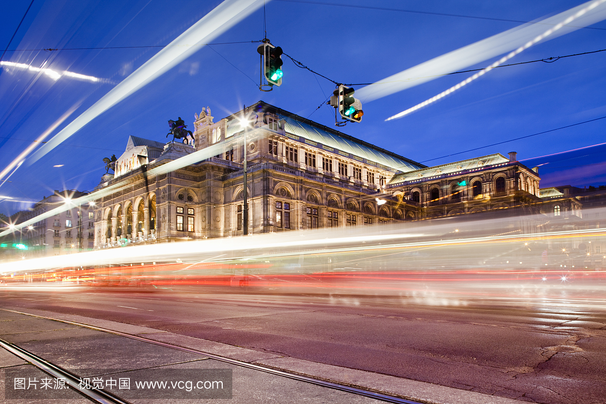 在维也纳国家歌剧院交通