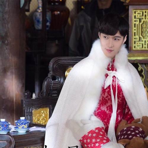 老九门张艺兴有吻戏吗?二月红结局是什么?怎么死的