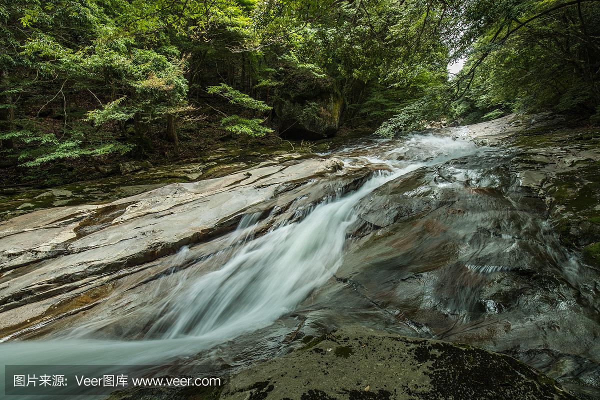 山流(日本爱媛县的名山谷)