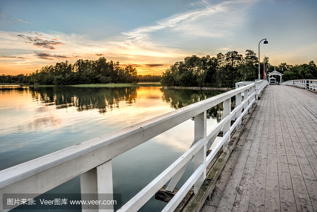 日落时间在Seurasaari赫尔辛基