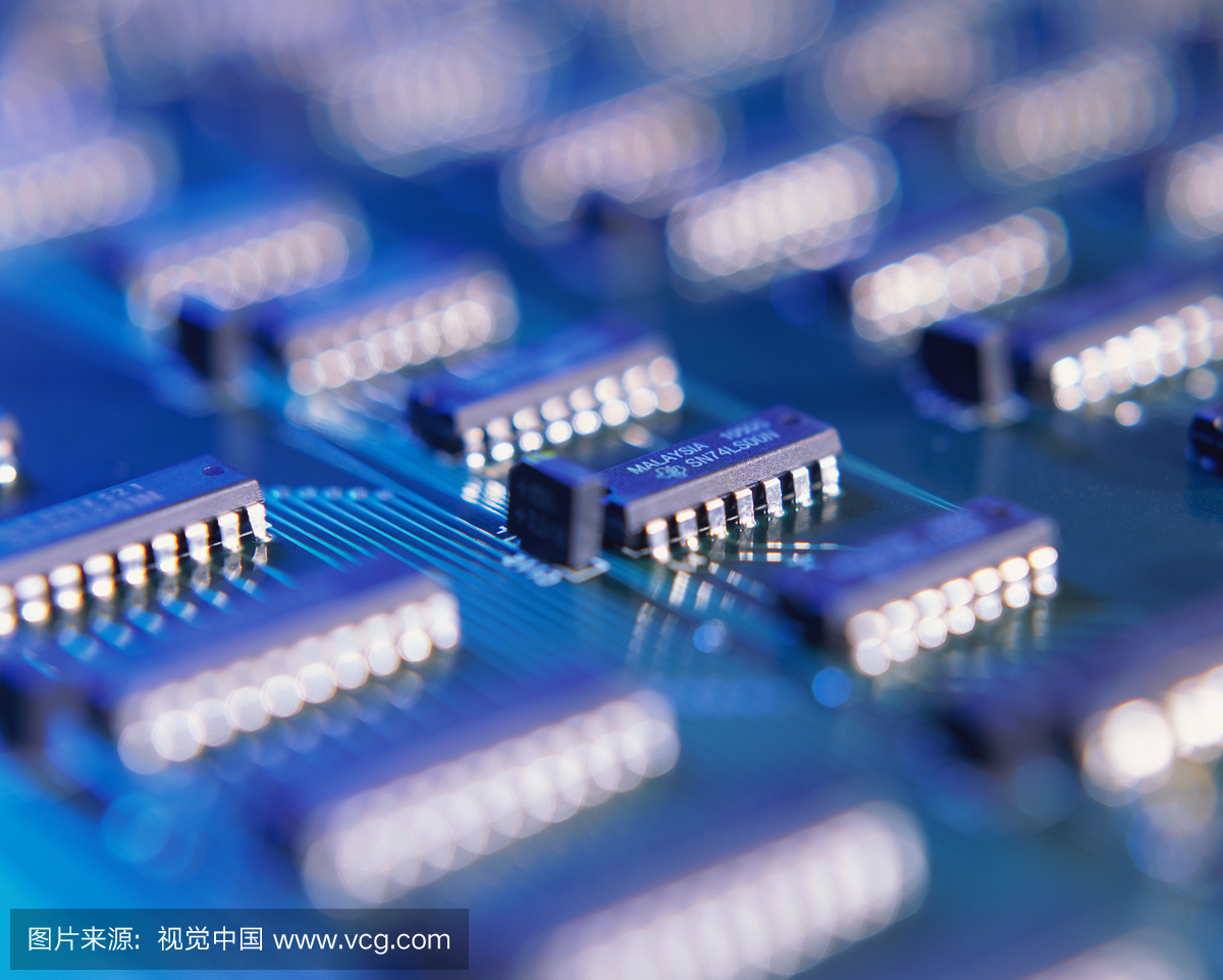 小组集成电路板上