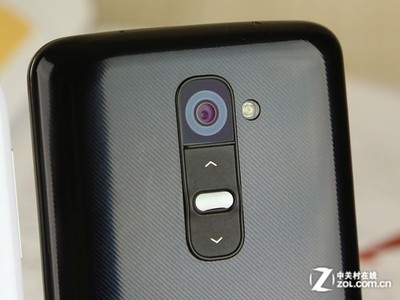 骁龙800劲敌LG G2对比三星S4 LTEA图赏(2) 骁龙800劲敌LG G2对比三星S4 LTEA图赏(2)