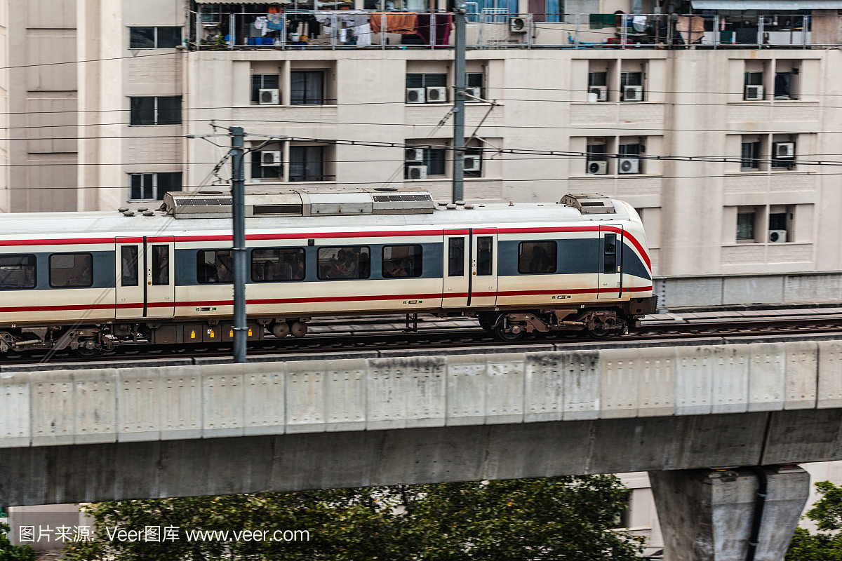 高架火车,高架轻轨列车,高架列车,通勤者