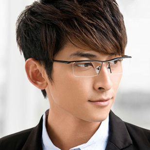 戴眼镜的帅哥